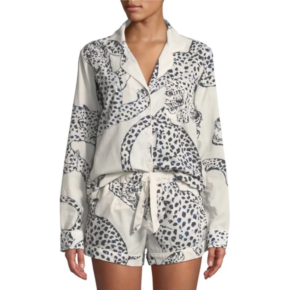Desmond & Dempsey Other - Desmond & Dempsey Leopard Print Classic Short Pajama Set